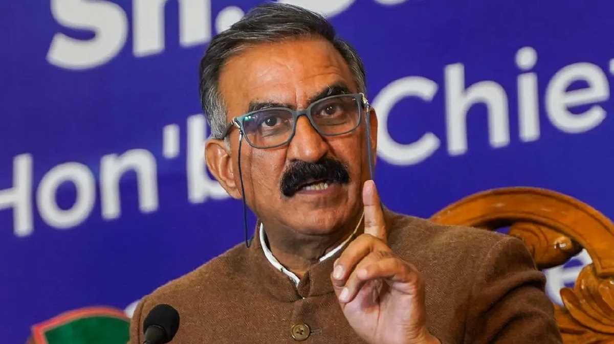 हिमाचल प्रदेश की वित्तीय स्थिति को लेकर ठाकुर और सुक्खू में वार-पलटवार हिमाचल प्रदेश की वित्तीय स्थिति को लेकर ठाकुर और सुक्खू में वार-पलटवार